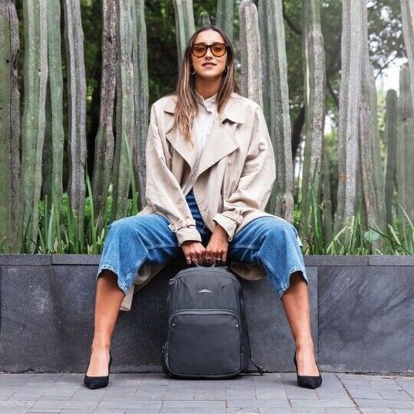 Travelon Anti-Theft Parkview Backpack - Picture 3 of 9